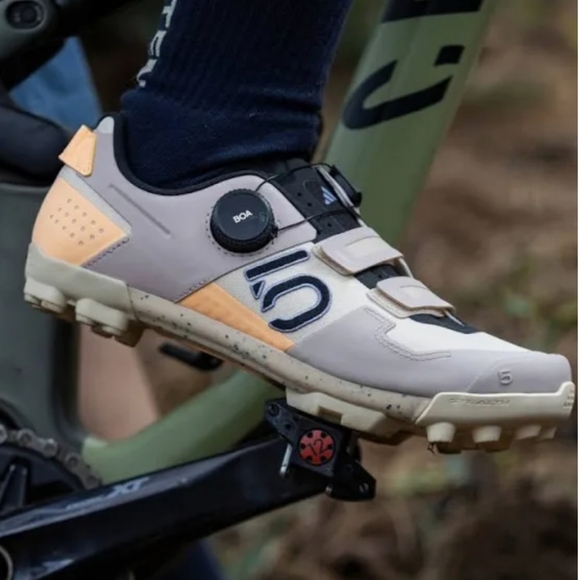 Five Ten Kestrel Boa Unisex Bike Shoes - Picture 1 of 6